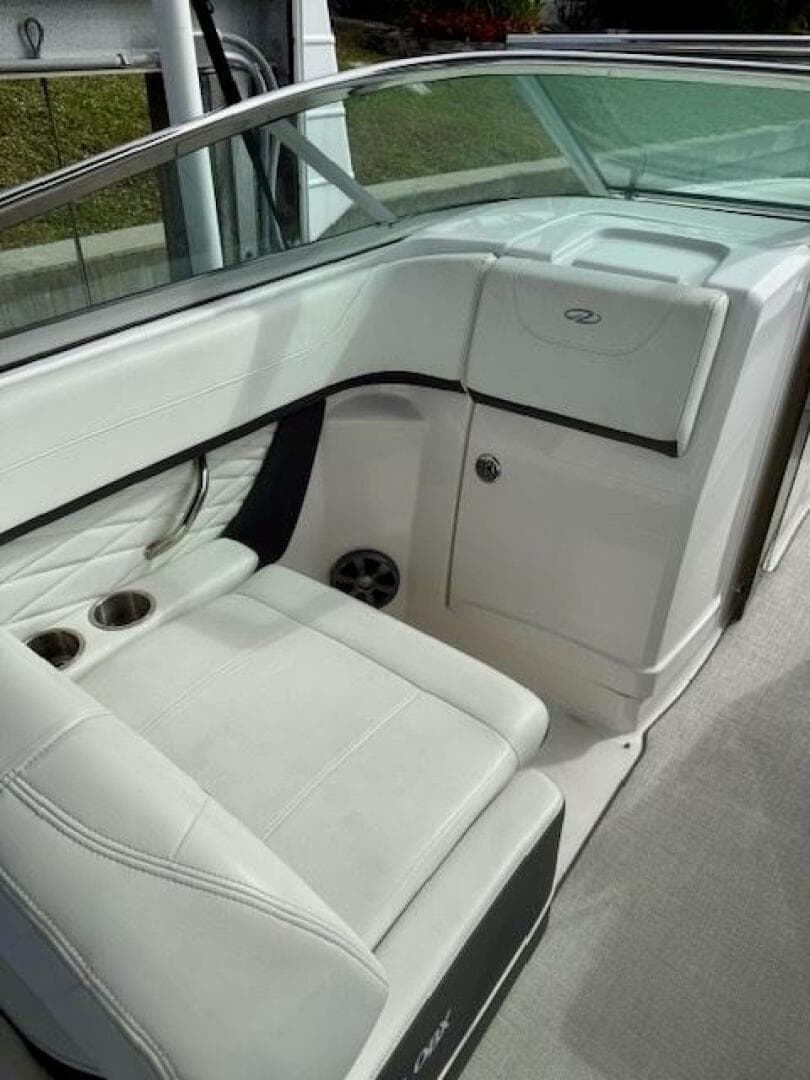 2021 Regal 26 Obx — photo 17