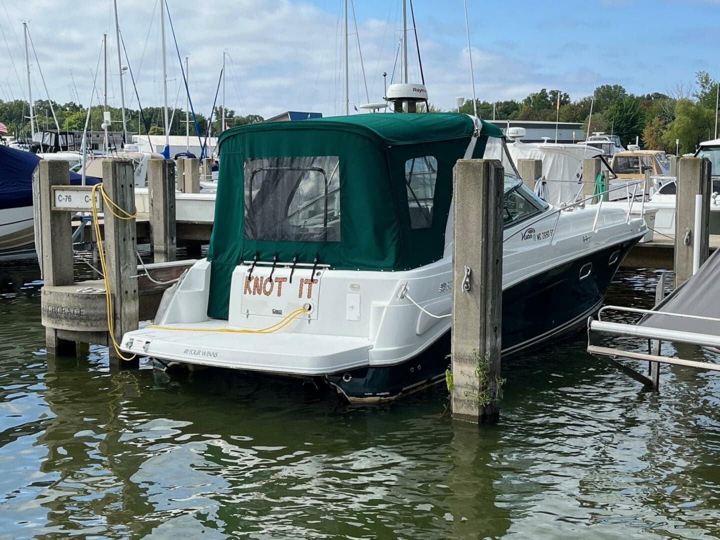 2003 Four Winns 328 Vista — photo 18