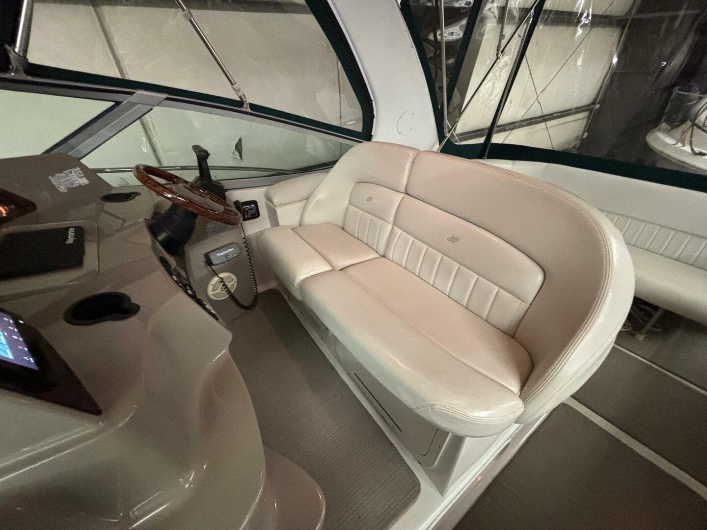 2003 Four Winns 328 Vista — photo 10