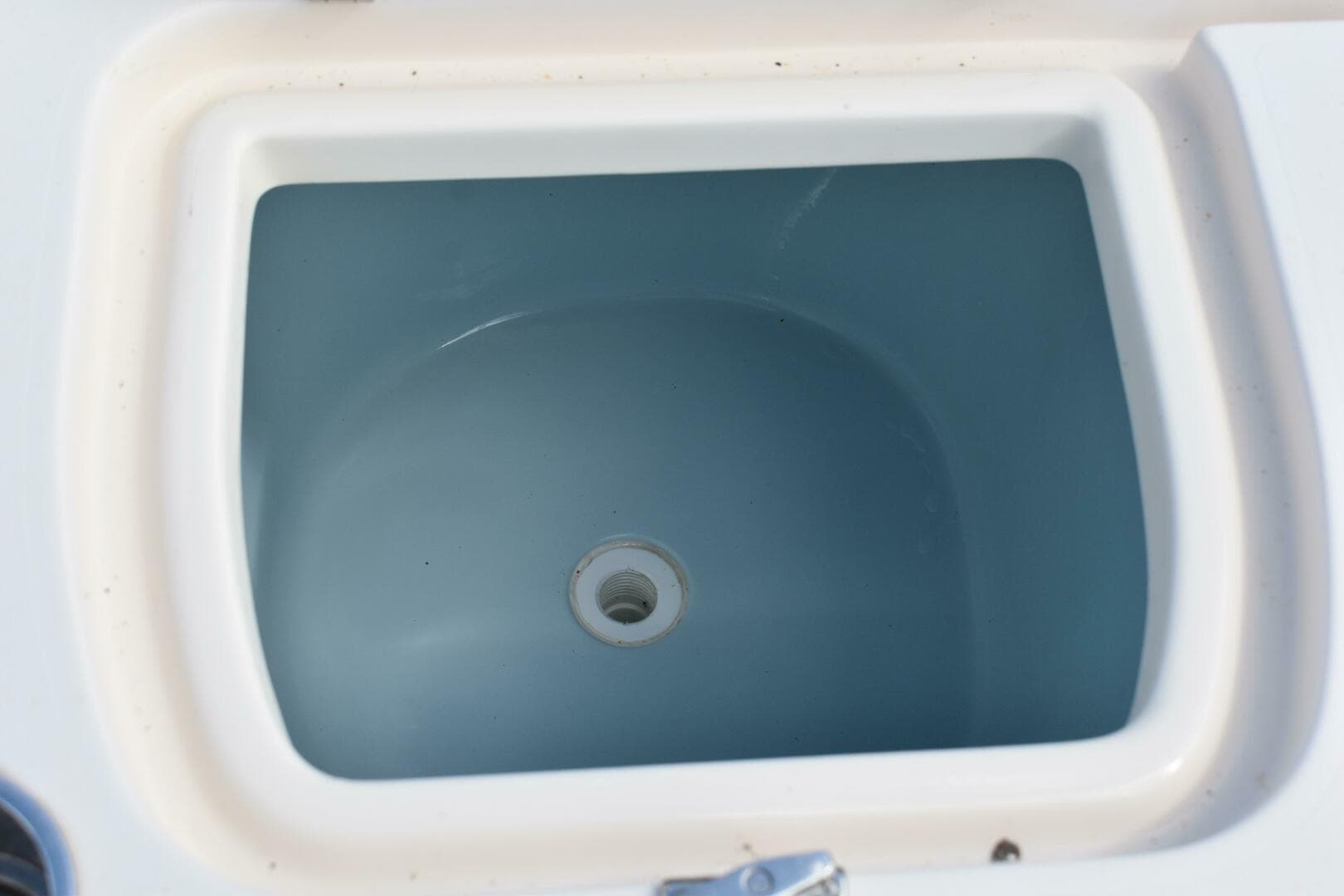 2012 Grady-White Canyon 271 — photo 14