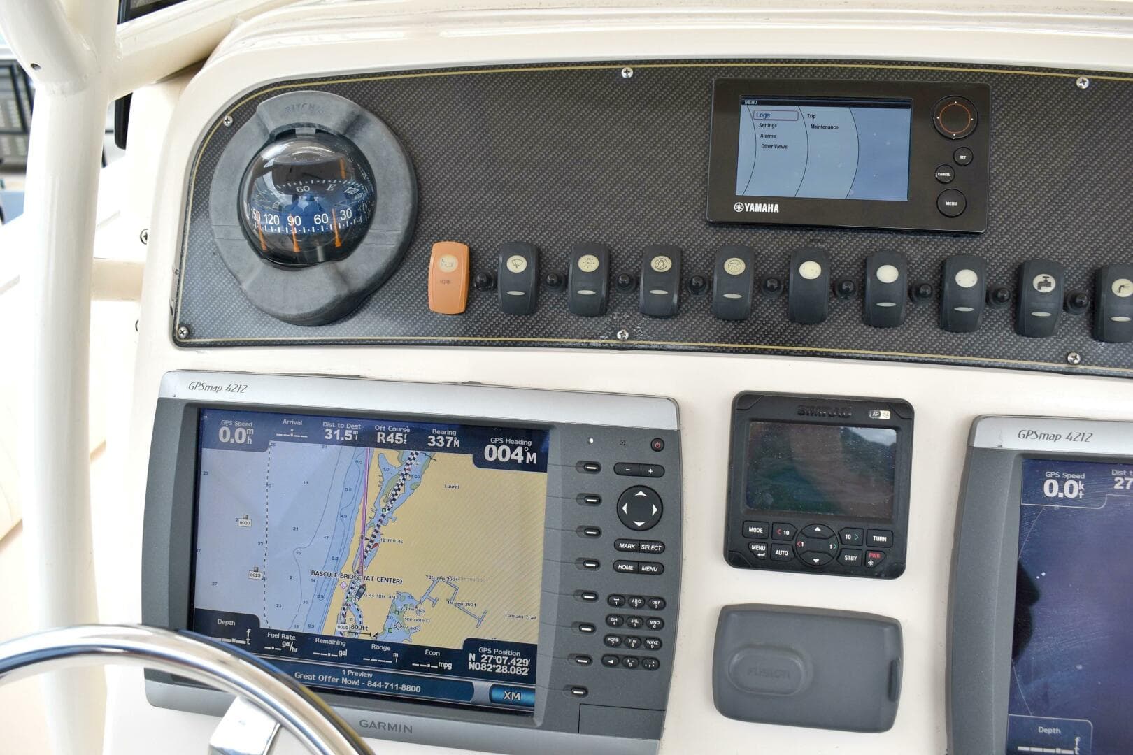 2012 Grady-White Canyon 271 — photo 30