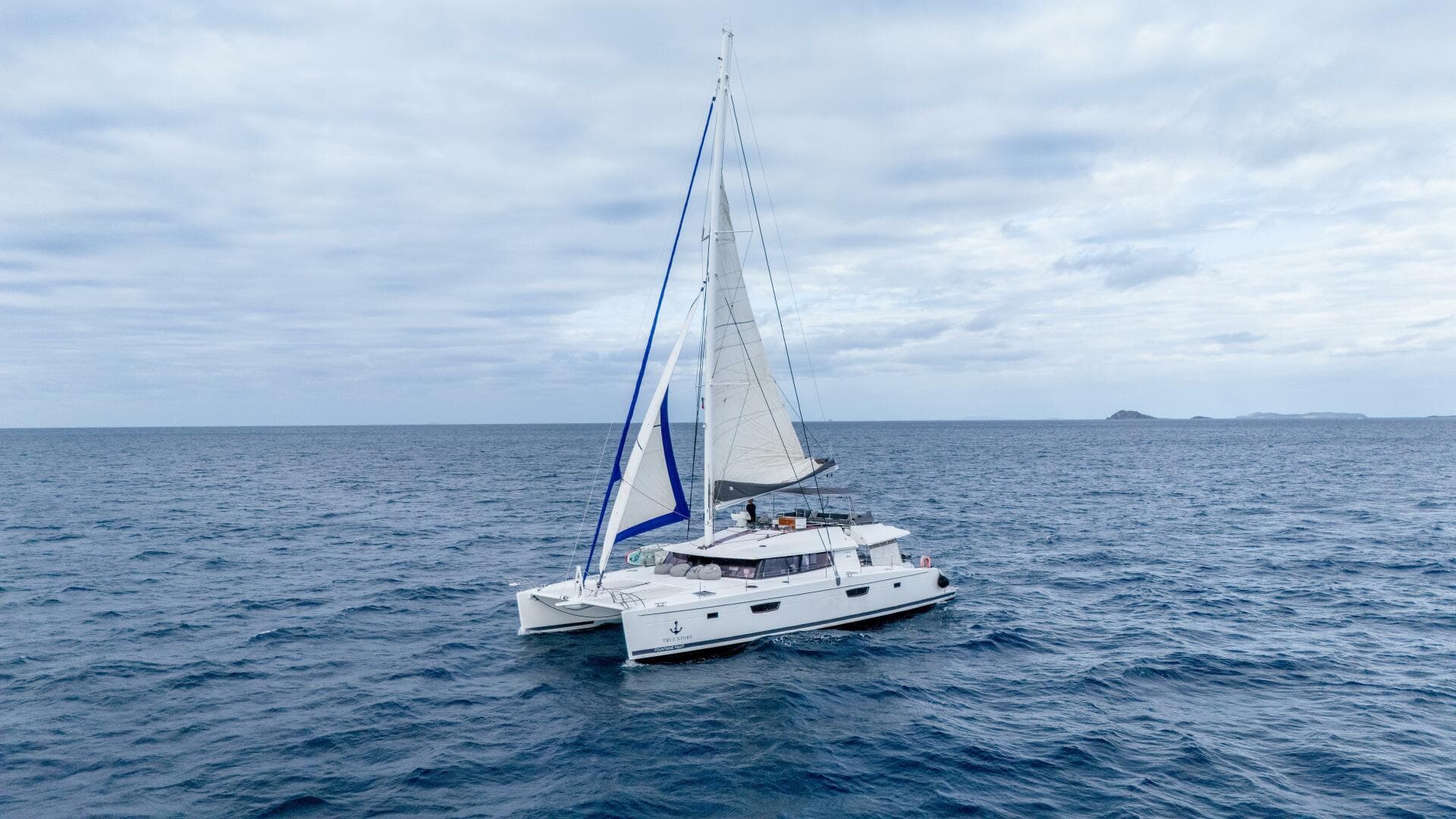 2017 Fountaine Pajot Victoria 67
