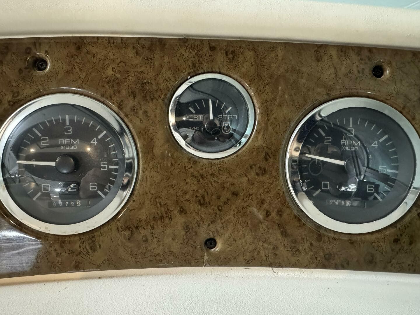 1999 Sea Ray 340 Sundancer — photo 14