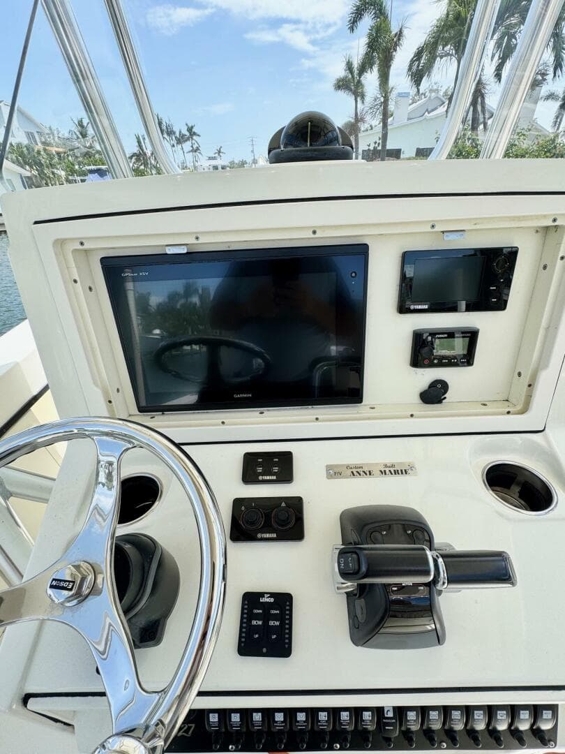 2018 Young Boats 27 — photo 2