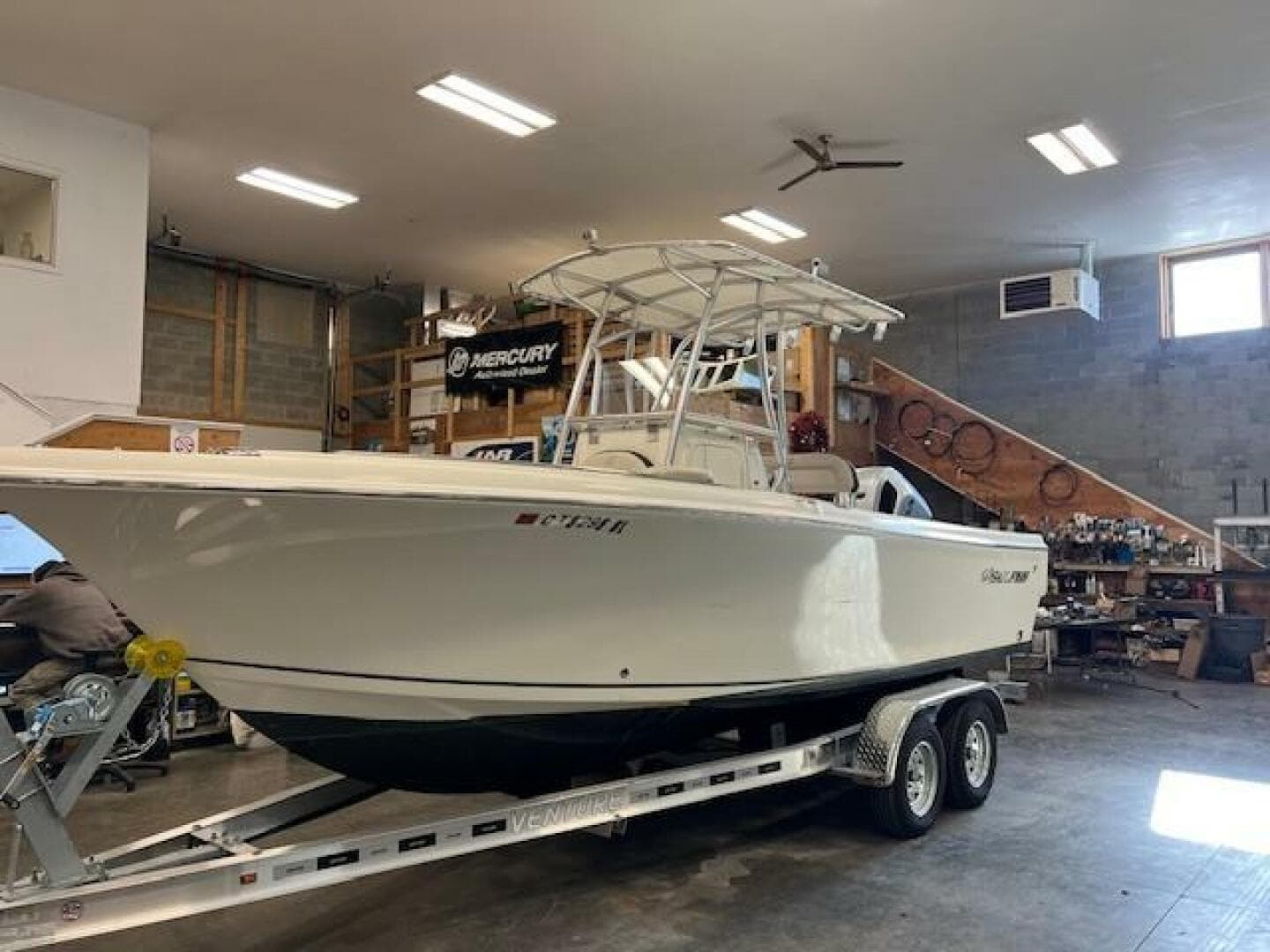 2023 Sailfish 220 CC — photo 7