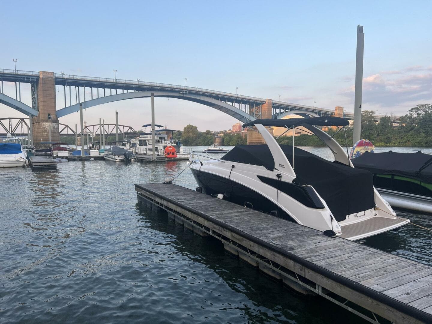 2024 Regal 26 Express — photo 5