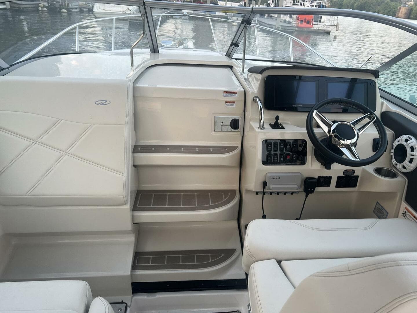 2024 Regal 26 Express — photo 31