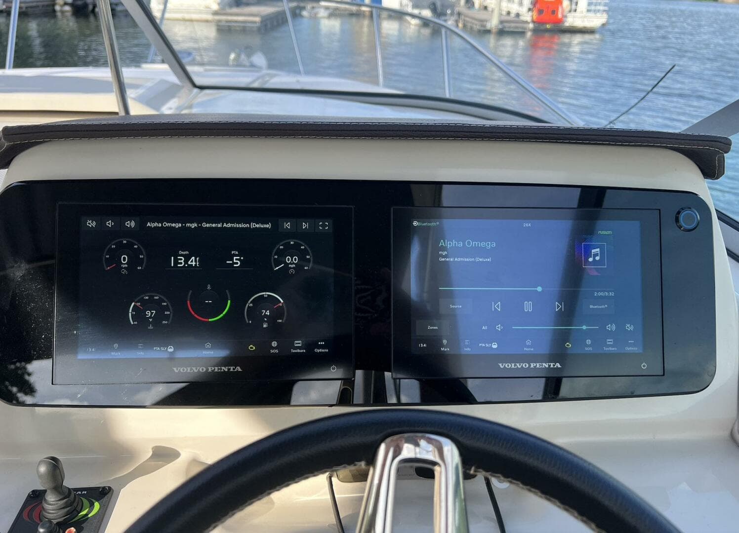 2024 Regal 26 Express — photo 13