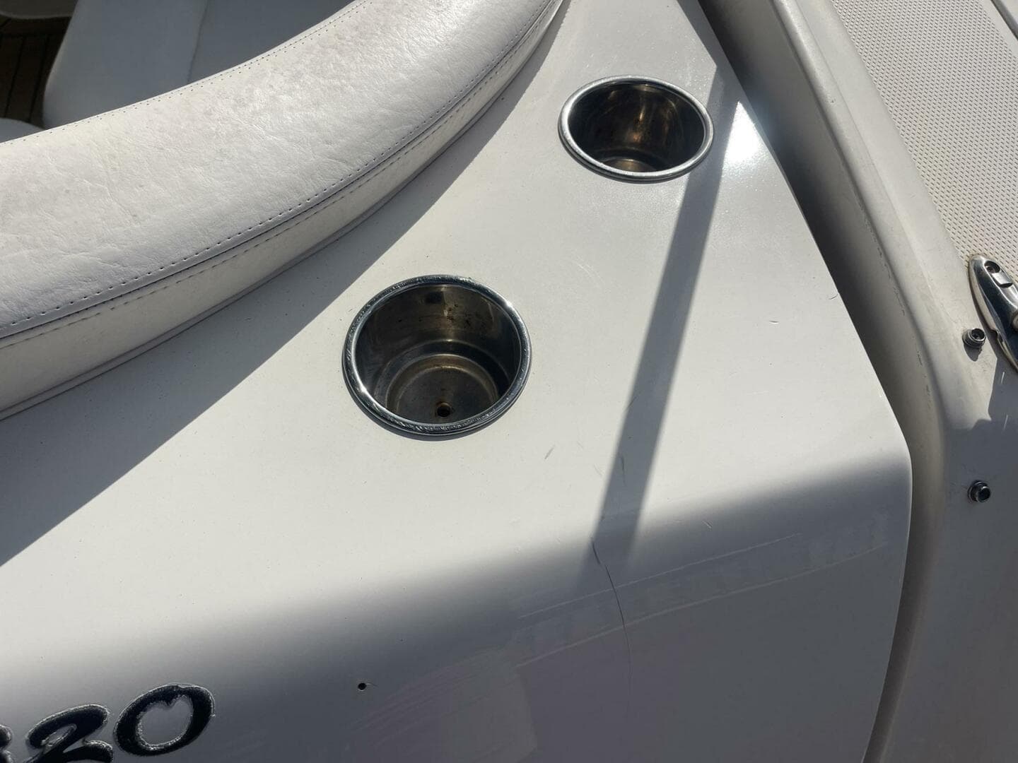 2004 Sea Ray 320 Sundancer — photo 27