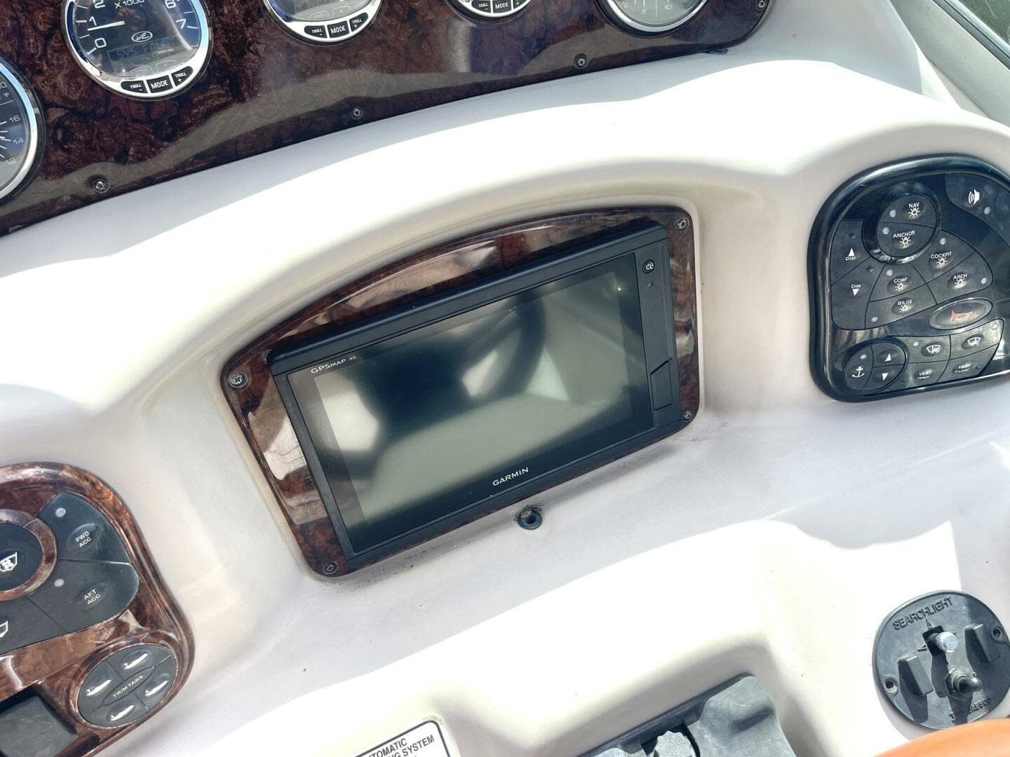 2004 Sea Ray 320 Sundancer — photo 21