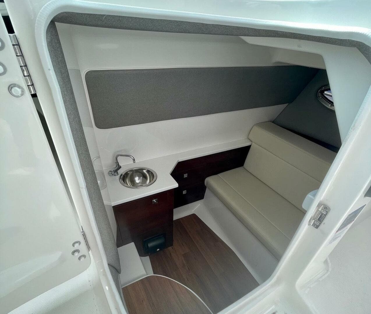2023 Chaparral 280 Osx — photo 15