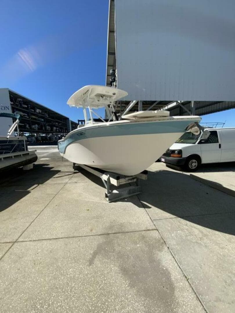 2022 Sea Fox 228 Commander — photo 2