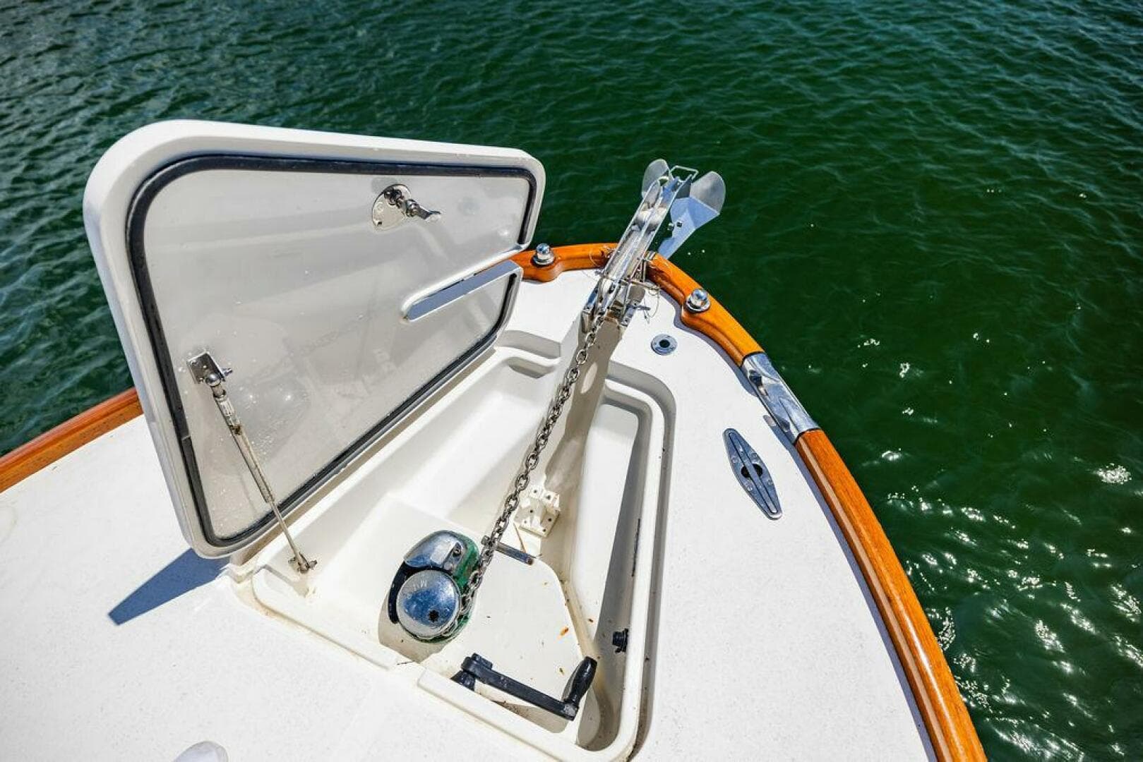 2004 Hinckley Talaria 29 R — photo 12