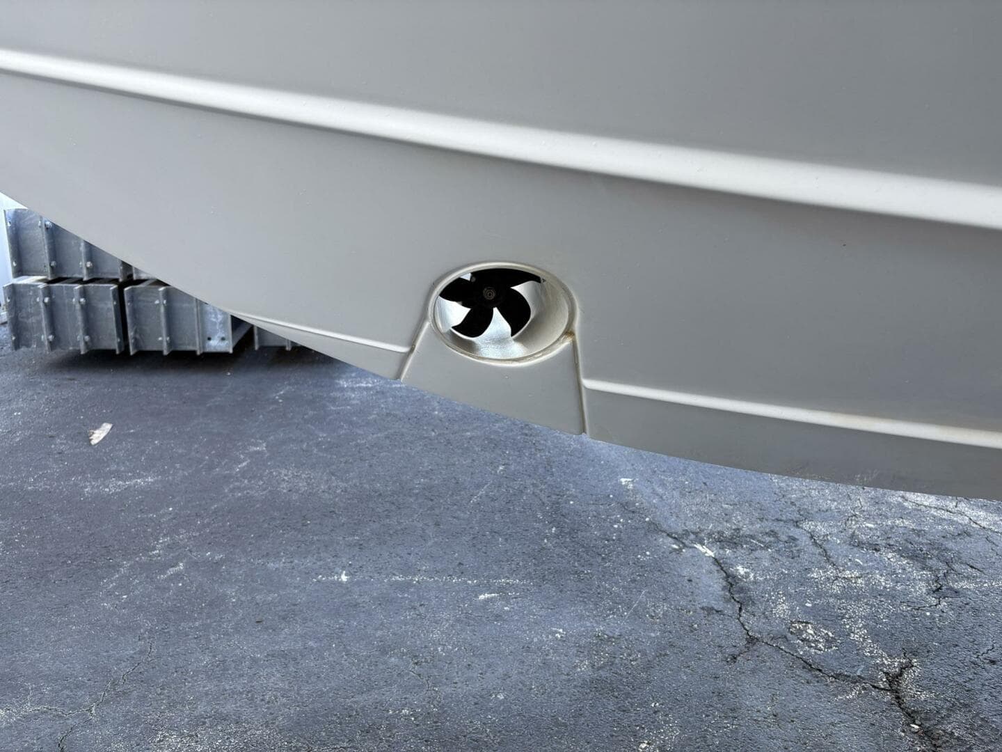 2020 Pursuit 365 DC — photo 18