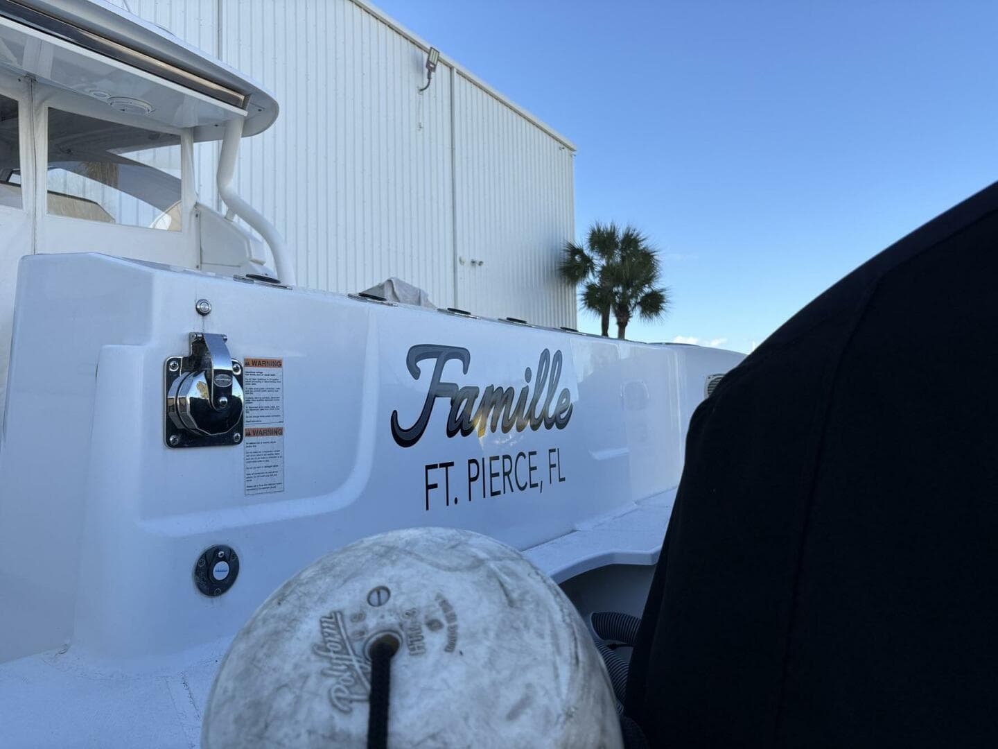 2020 Pursuit 365 DC — photo 21