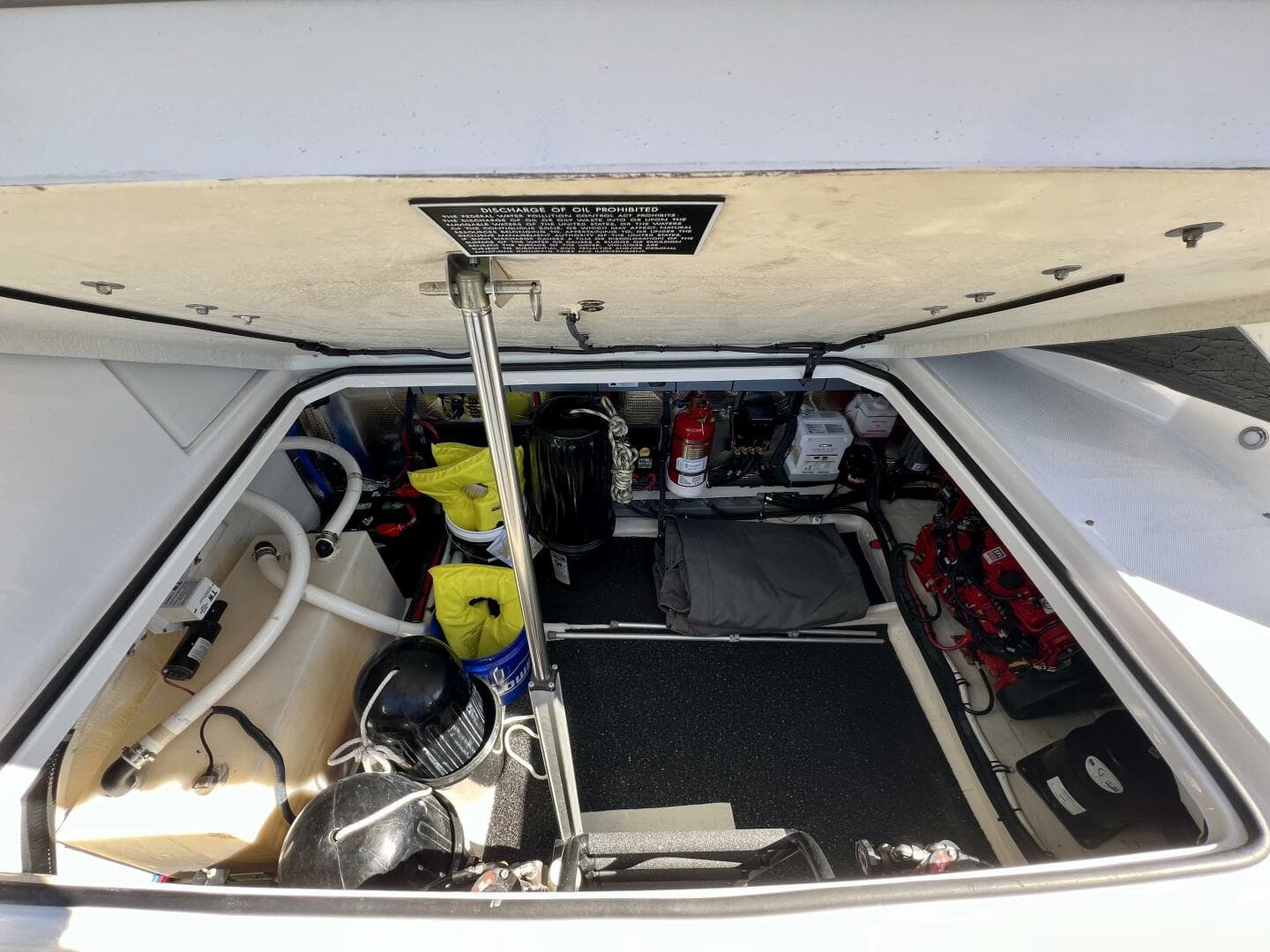 2021 Regal 33 Xo — photo 36