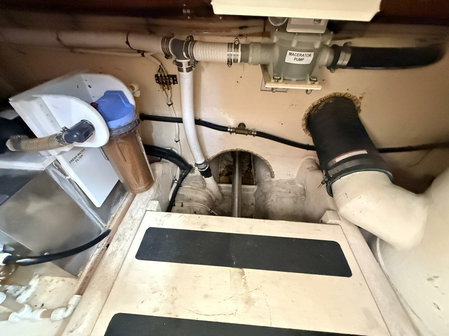 2000 Nordic Tugs 37 — photo 80