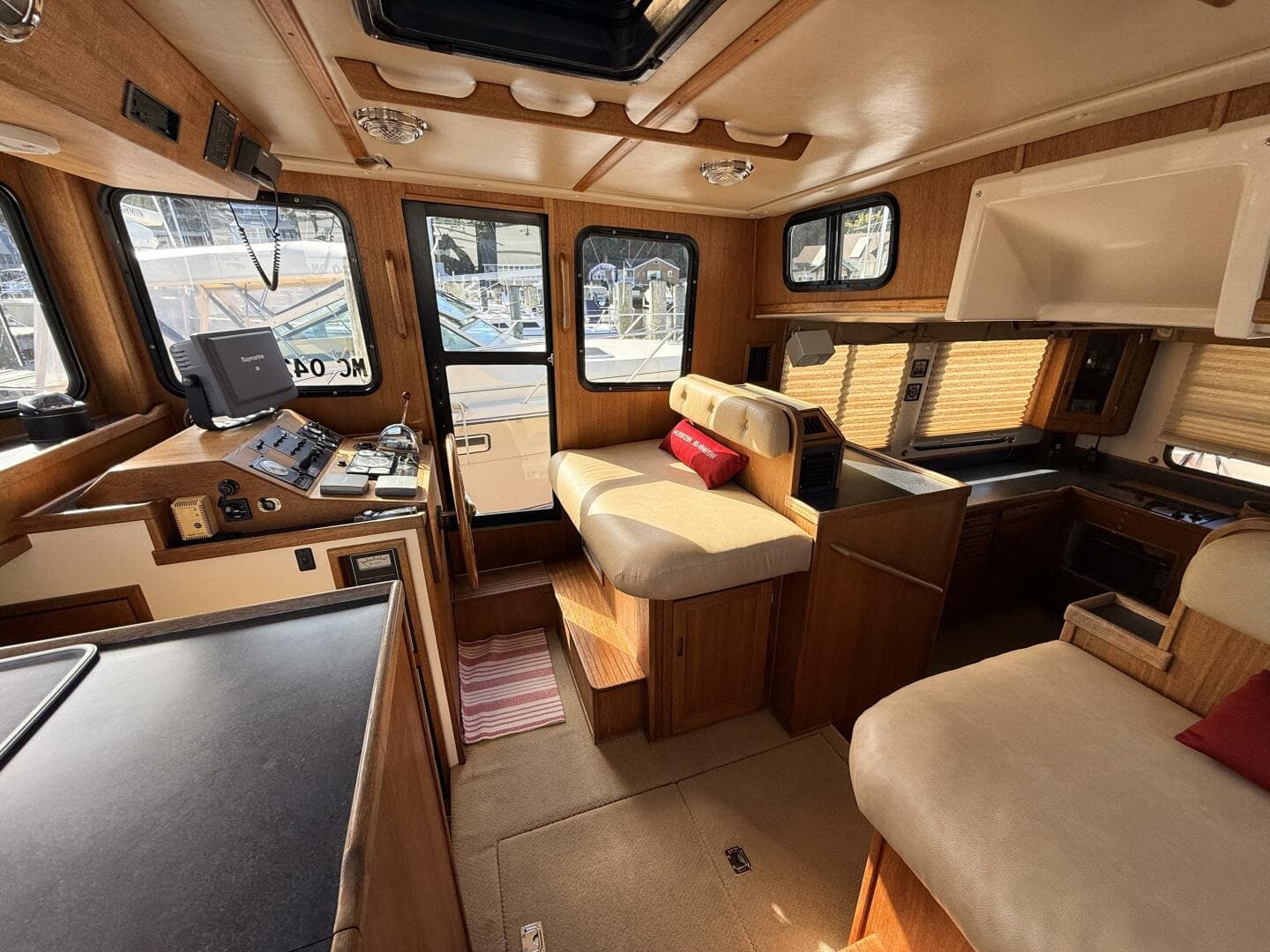 2000 Nordic Tugs 37 — photo 67