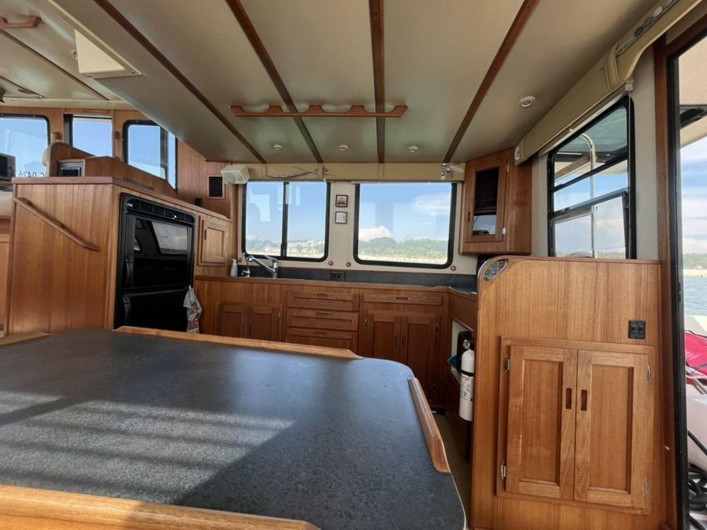 2000 Nordic Tugs 37 — photo 51