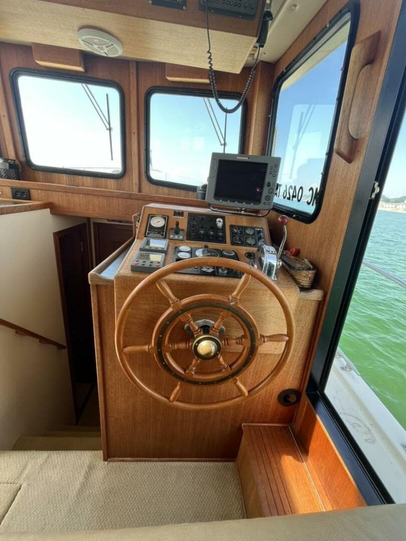 2000 Nordic Tugs 37 — photo 37