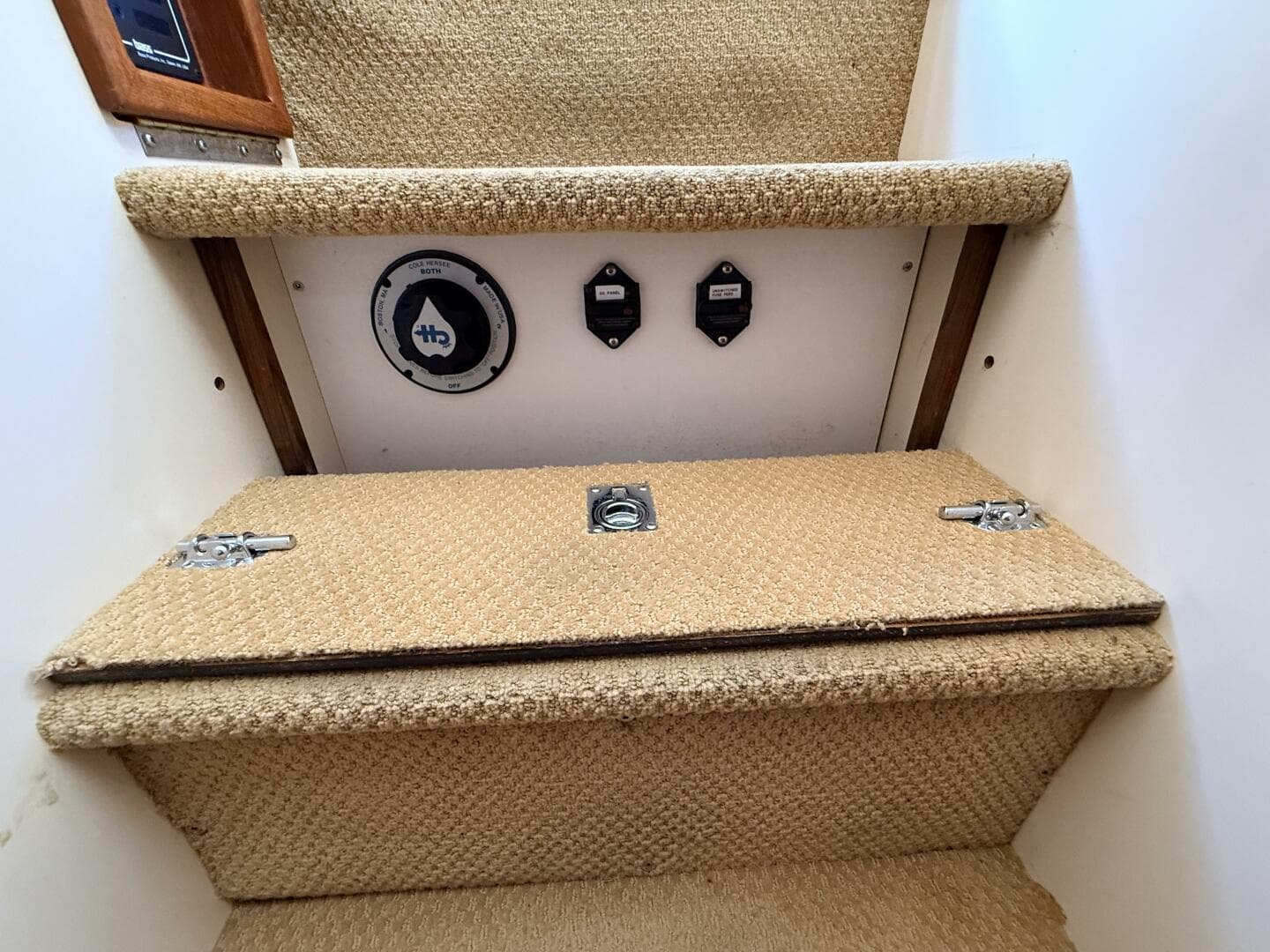 2000 Nordic Tugs 37 — photo 66