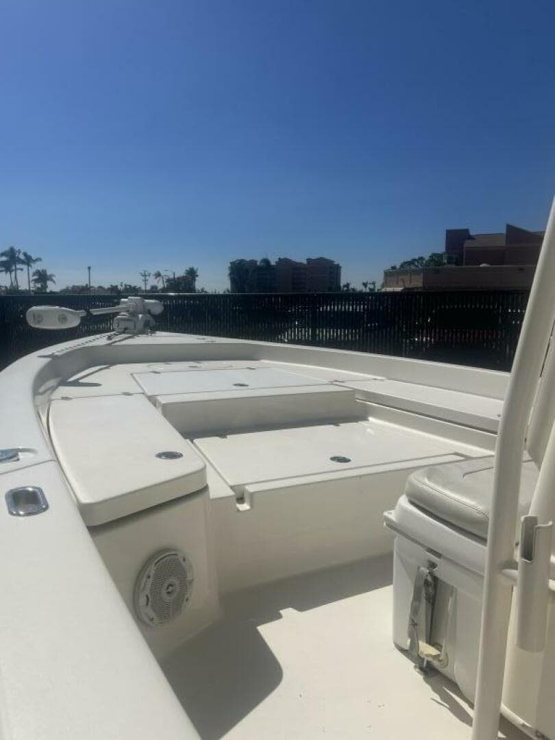 2016 Pathfinder 2400 Trs — photo 12