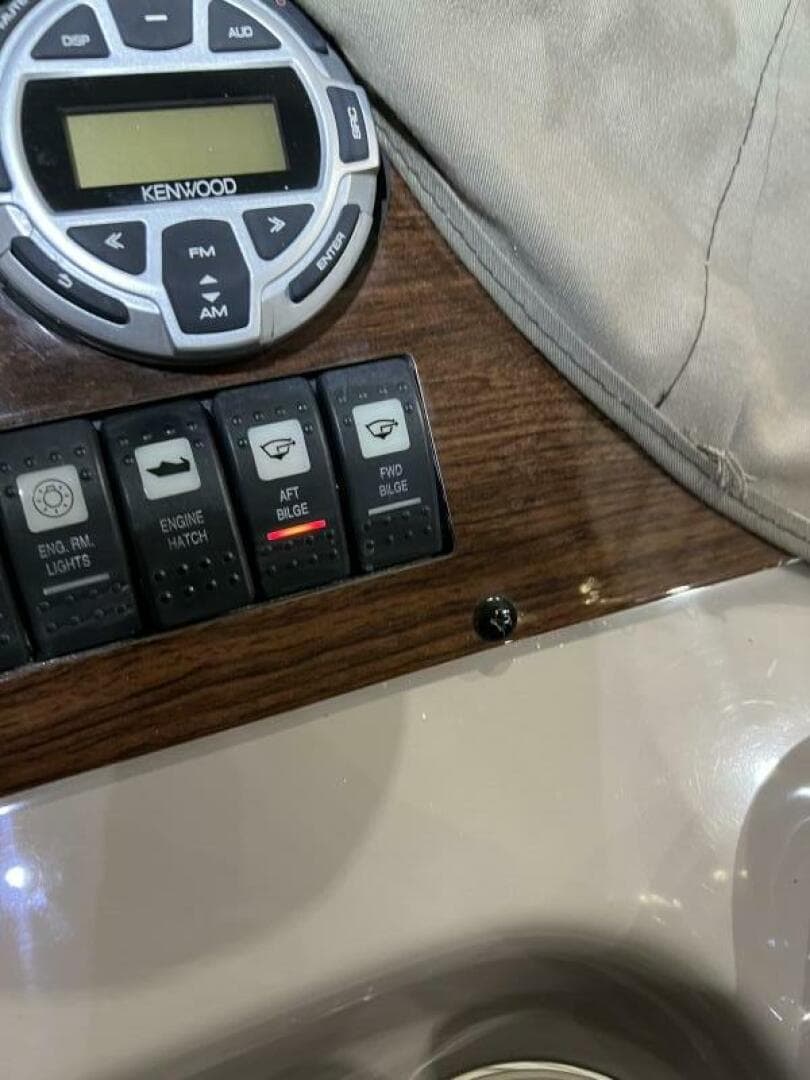 2008 Chaparral 350 Signature — photo 23