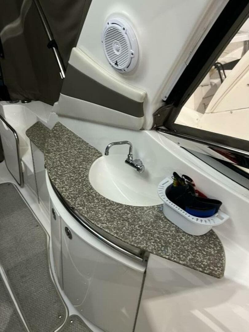 2008 Chaparral 350 Signature — photo 8