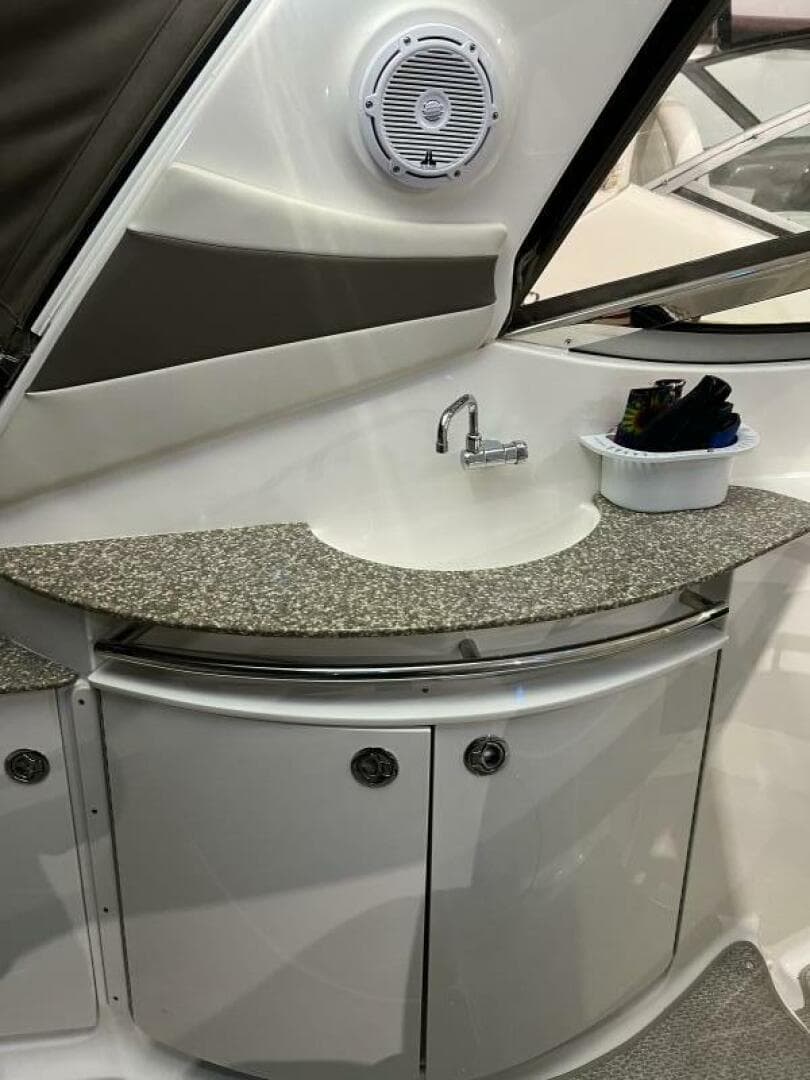 2008 Chaparral 350 Signature — photo 9