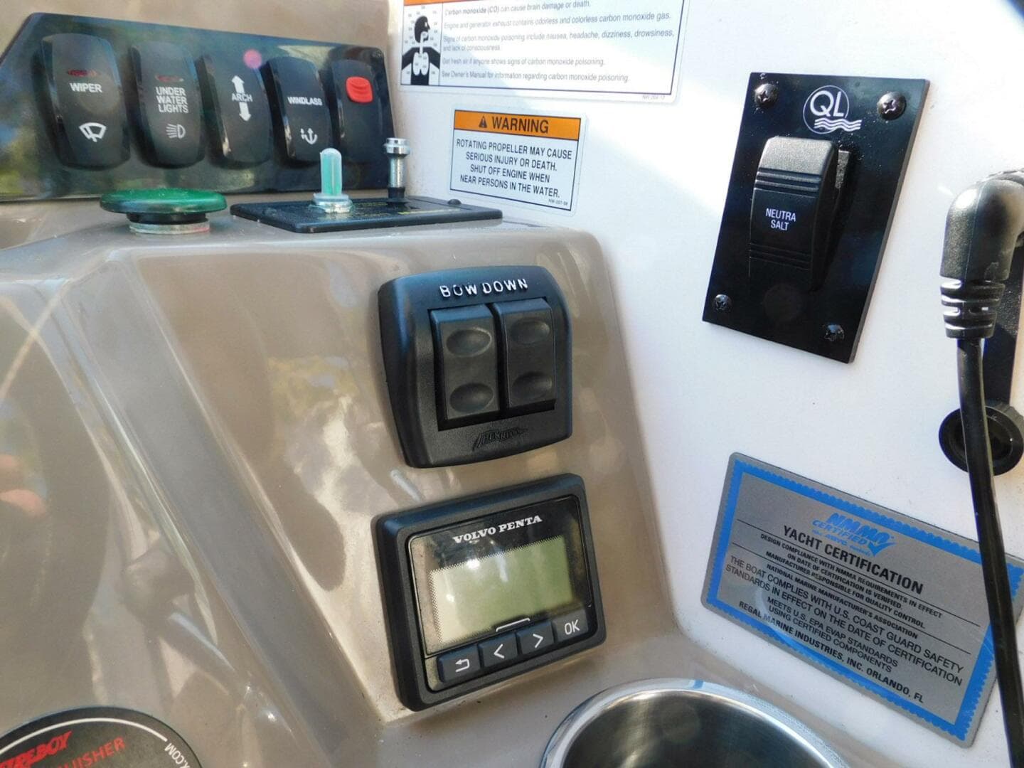 2019 Regal 28 Express — photo 8