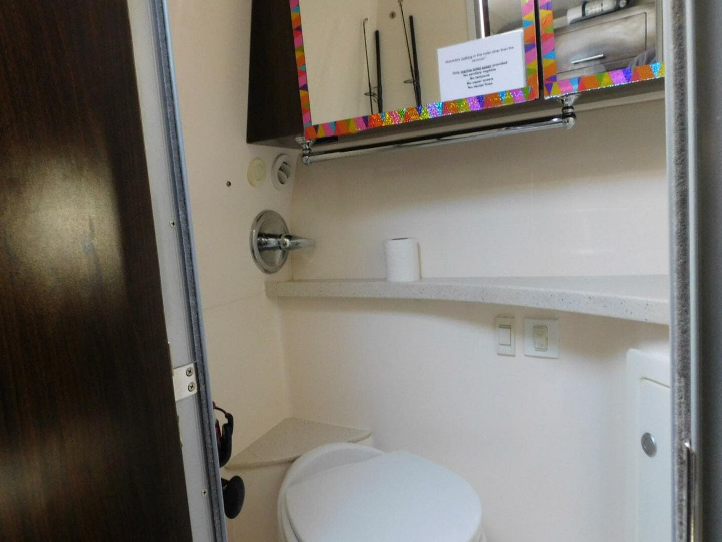 2019 Regal 28 Express — photo 16