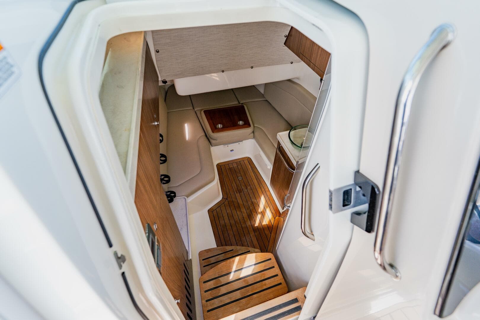 2019 Boston Whaler 380 Outrage — photo 41