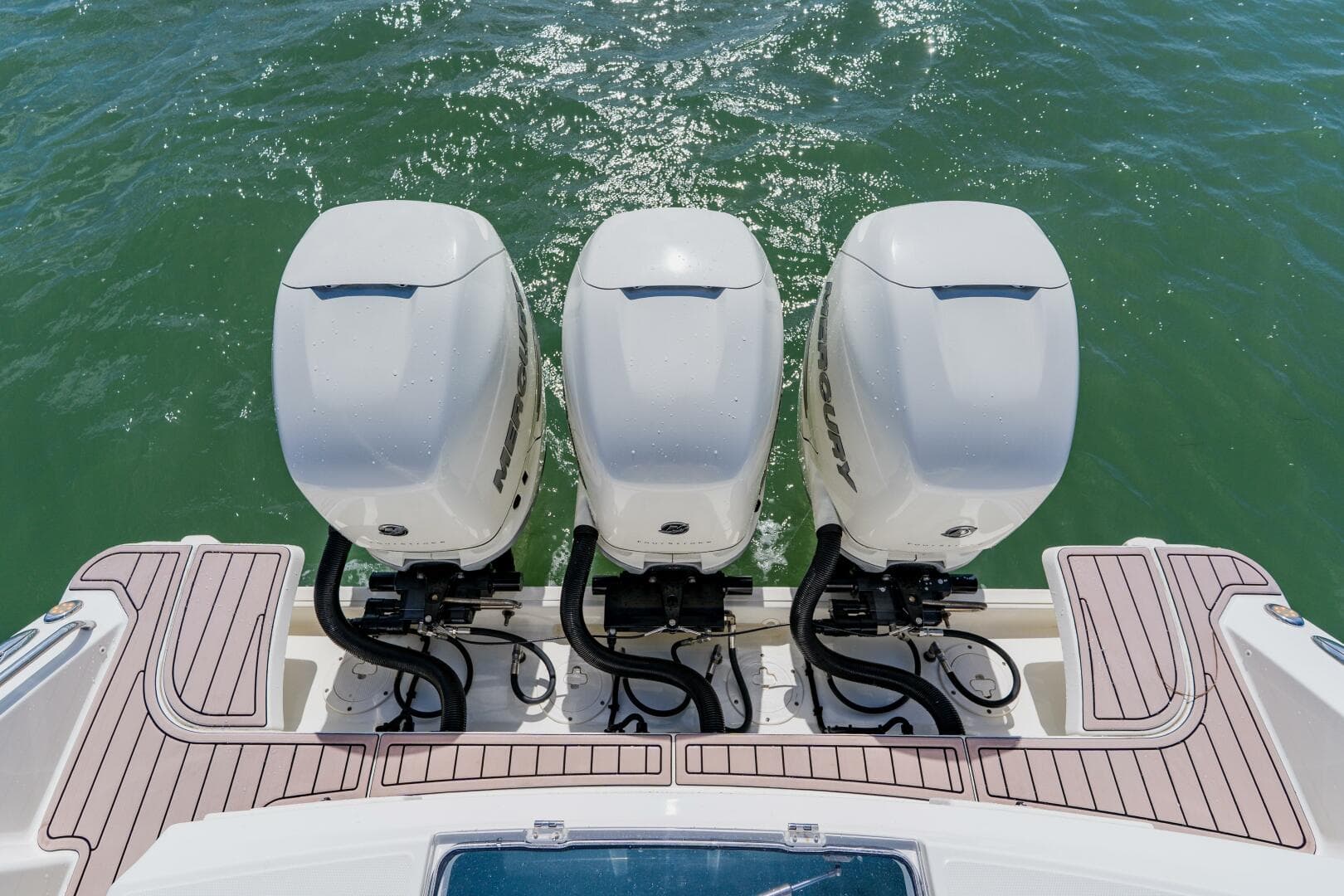 2019 Boston Whaler 380 Outrage — photo 33