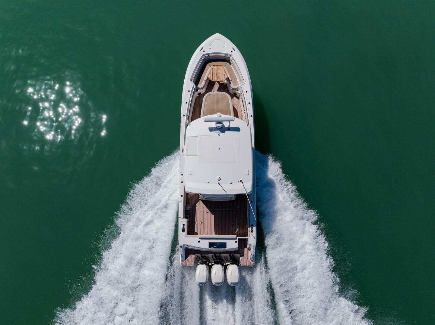2019 Boston Whaler 380 Outrage — photo 4