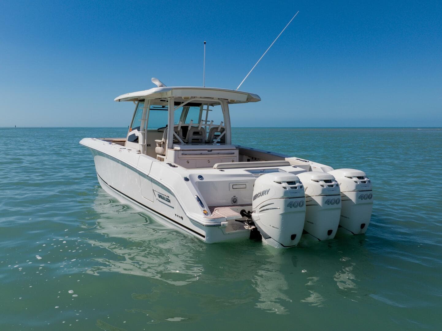2019 Boston Whaler 380 Outrage — photo 3