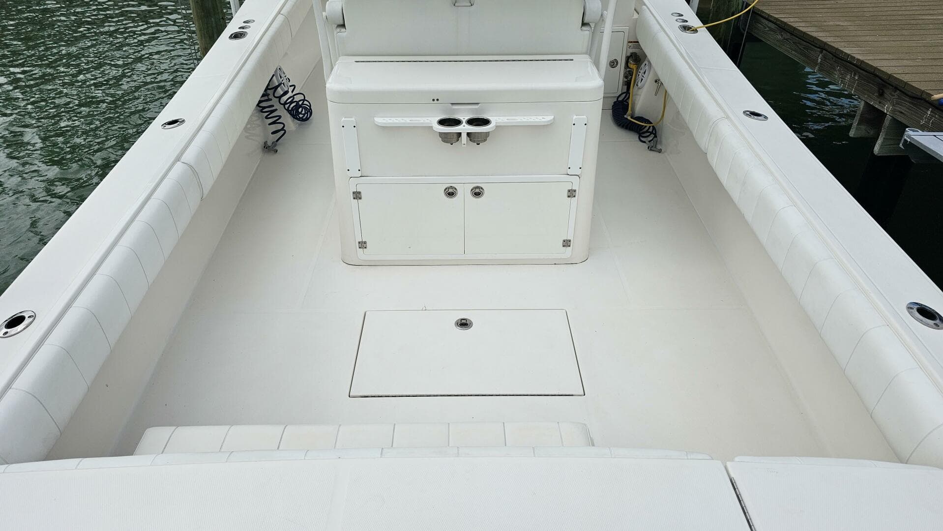 2012 Regulator 34 SS — photo 11