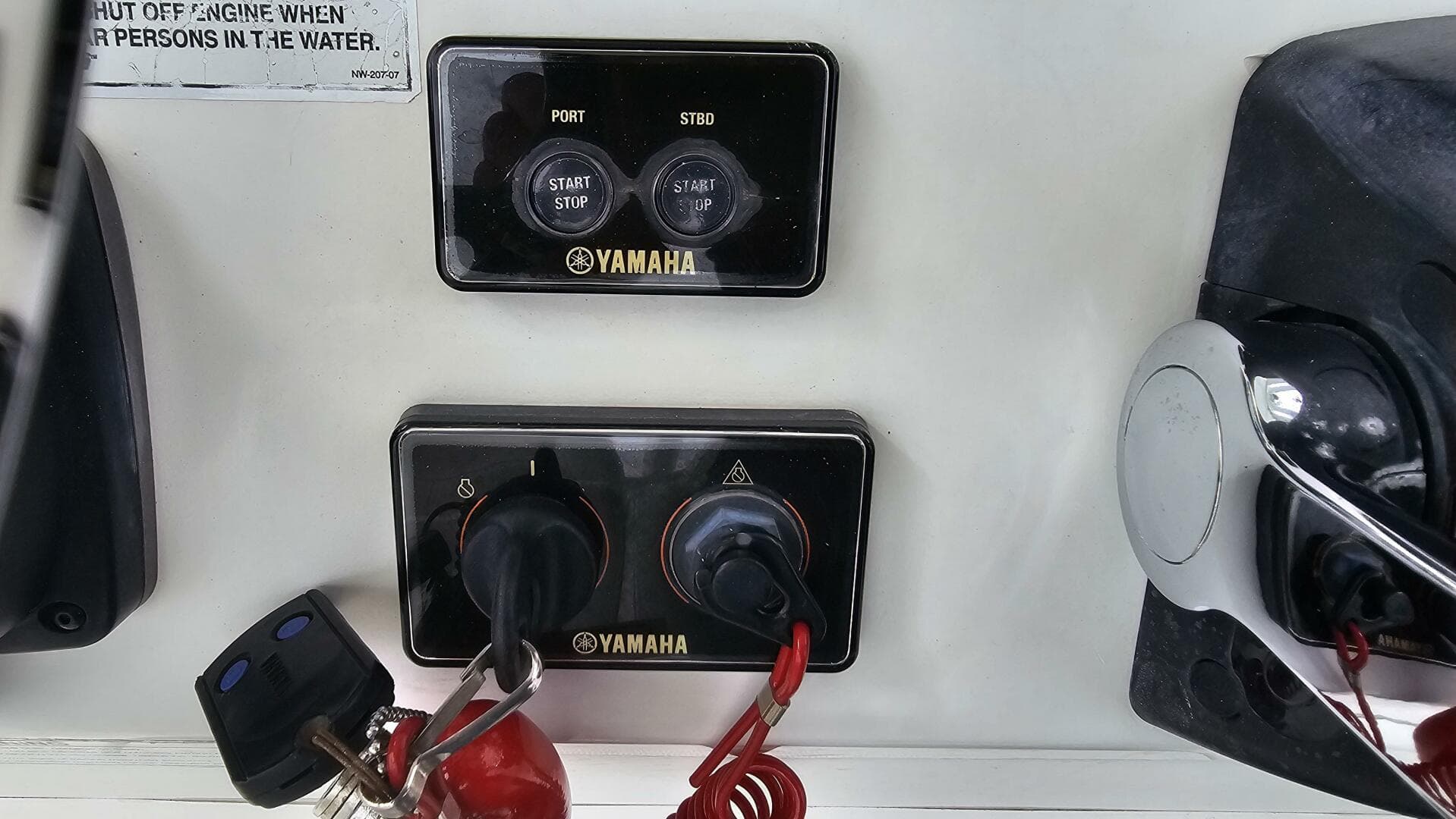 2012 Regulator 34 SS — photo 33