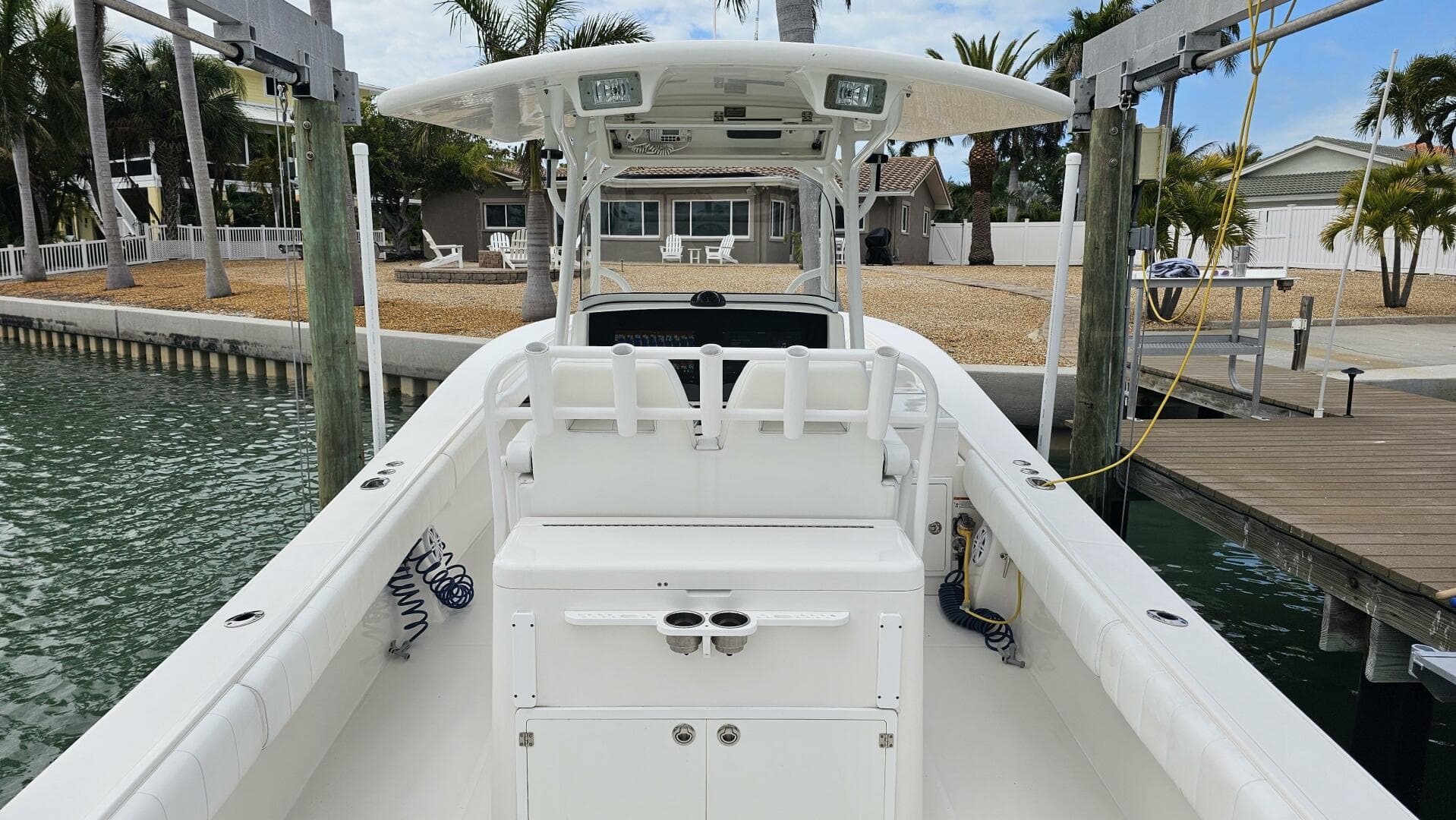 2012 Regulator 34 SS — photo 10