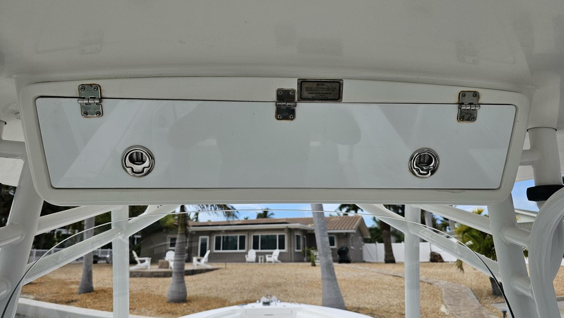 2012 Regulator 34 SS — photo 36