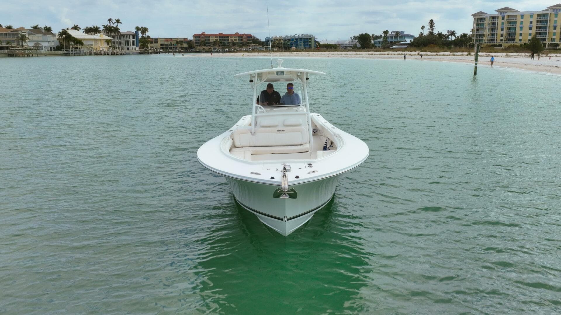 2012 Regulator 34 SS — photo 9