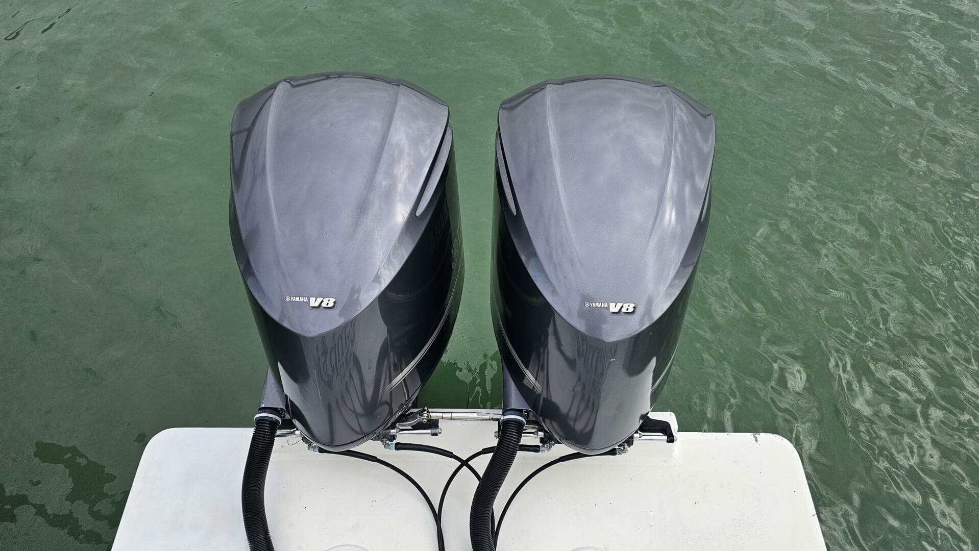 2012 Regulator 34 SS — photo 23