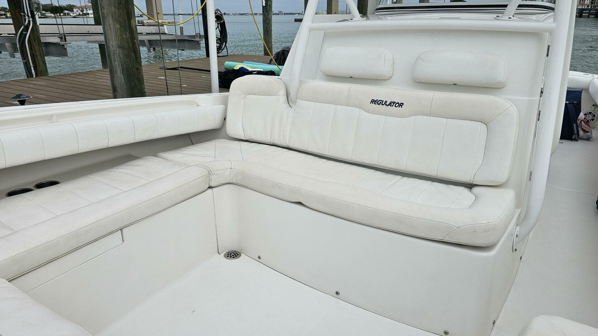 2012 Regulator 34 SS — photo 68