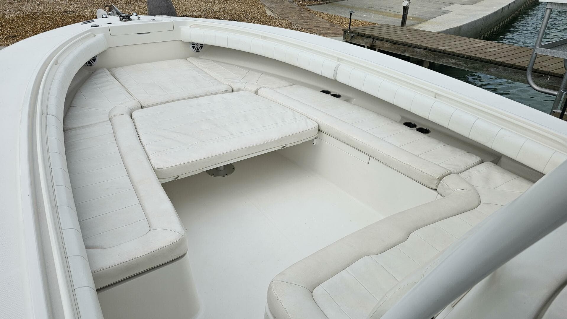 2012 Regulator 34 SS — photo 55