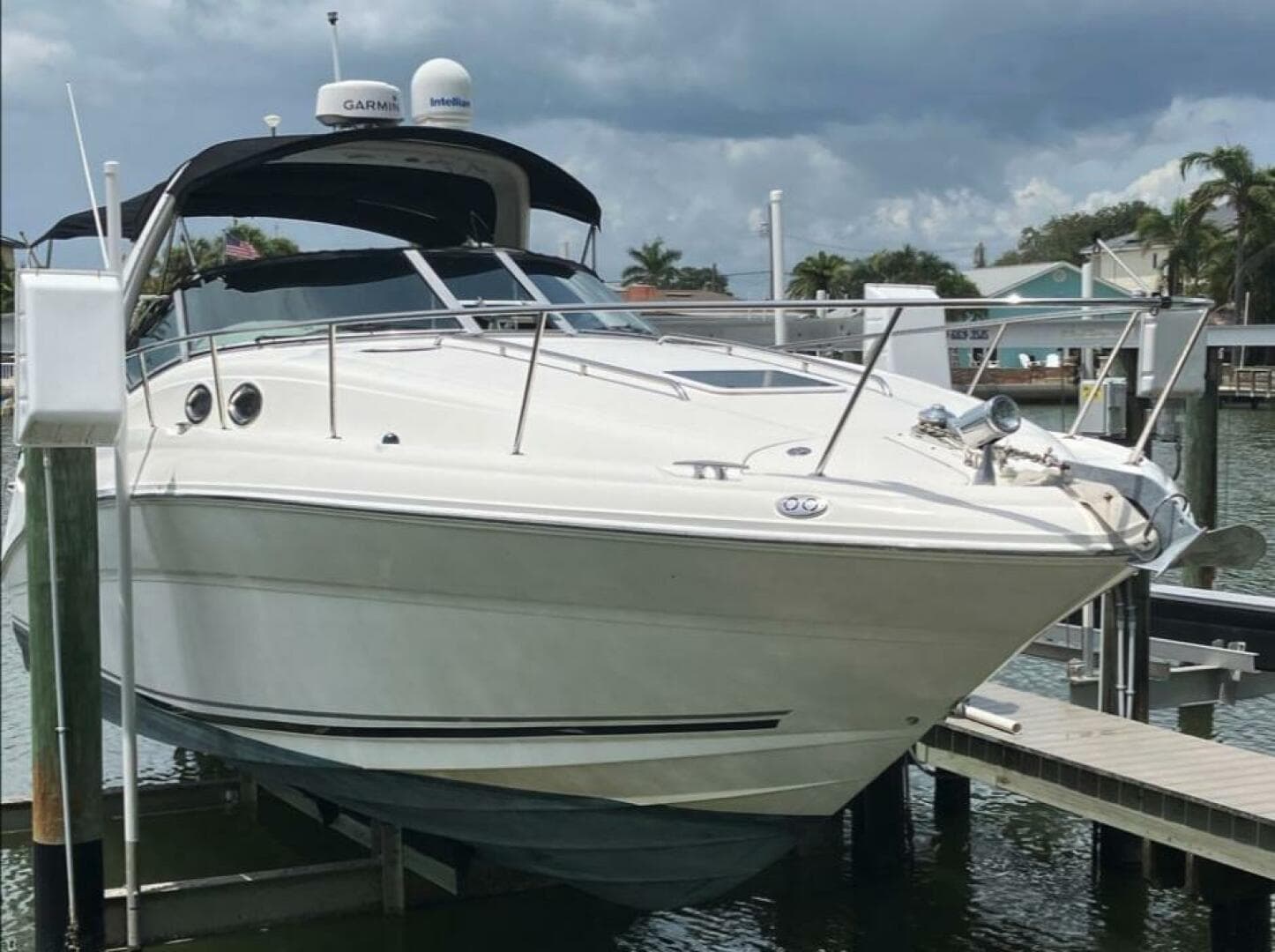 2002 Sea Ray 320 Sundancer