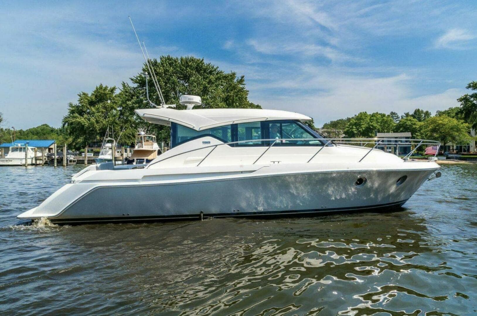 2023 Tiara Yachts 39 Coupe